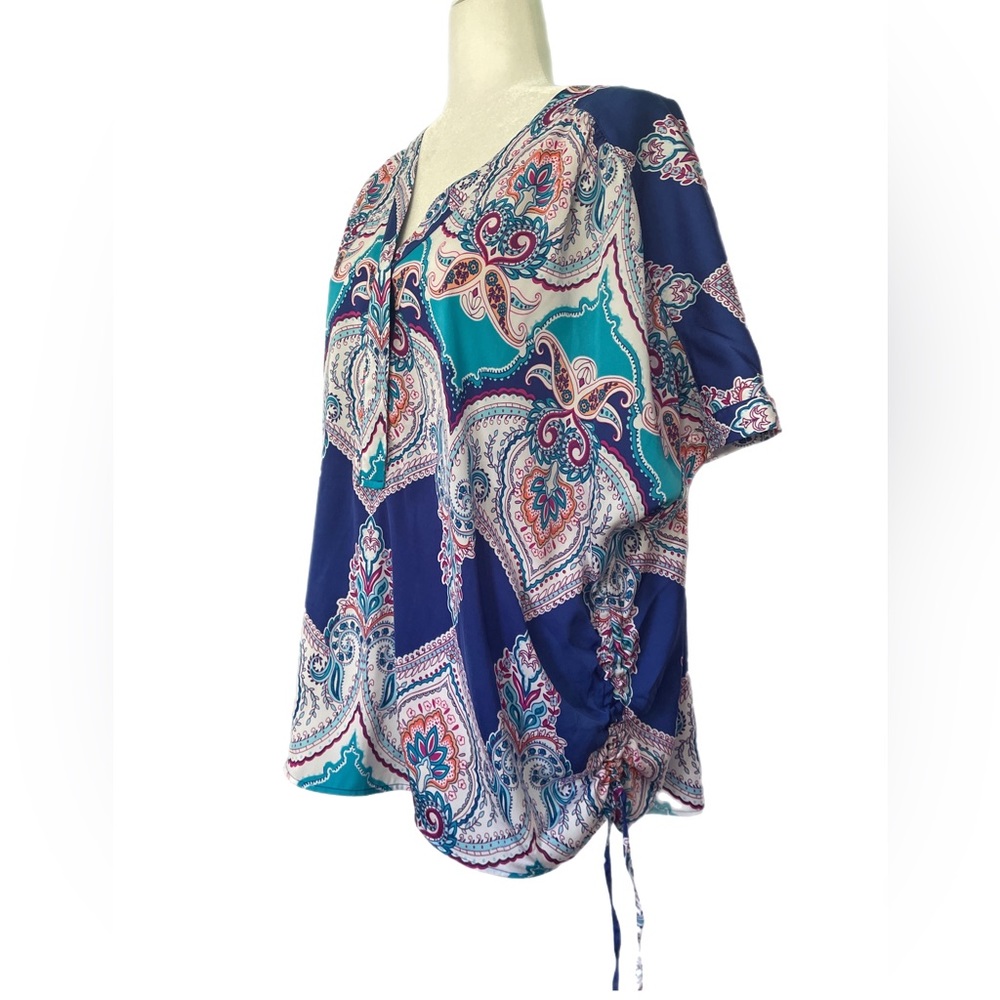 Chicos size 3 (XL) artsy, colorful blouse boxy lagenlook fit size 16